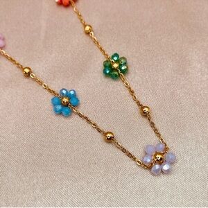 Dainty Beaded Chain Multicolored Crystal Floral Design Necklace in Gold